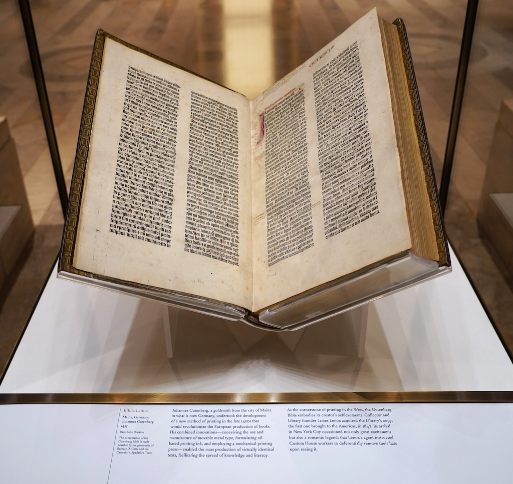 Legrégebbi könyvek - Gutenberg Biblia