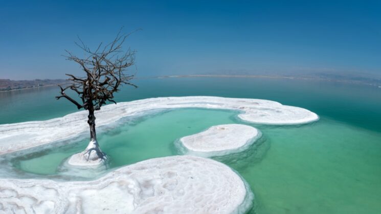 Holt-tenger a világ legmélyebben fekvő tava