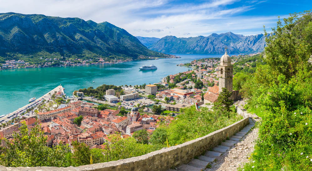 kotori-öböl panoráma montenegro kotor