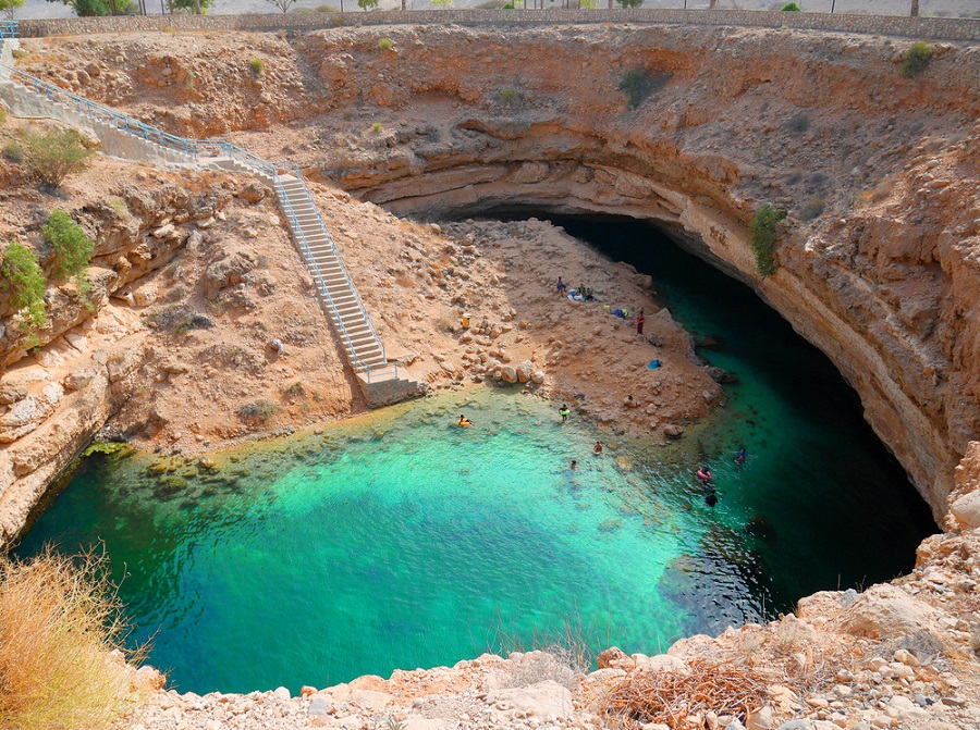 omán bammah sinkhole barlang