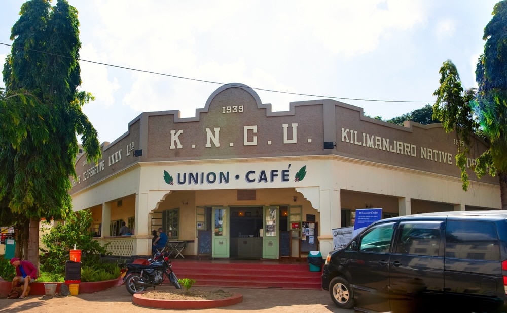 Kávézó Arusha városában, Tanzánia.