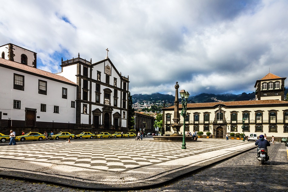 funchal látnivalók jános apostol templom jezsuita