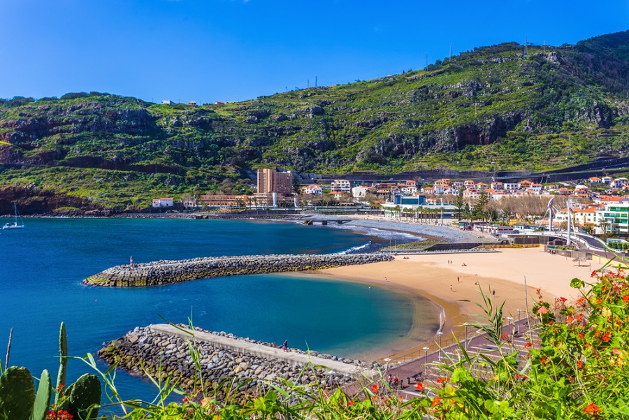 madeira strandjai machico beach