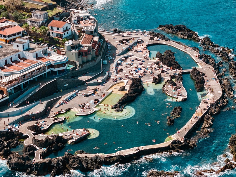 porto moniz lávamedencék madeira strandjai